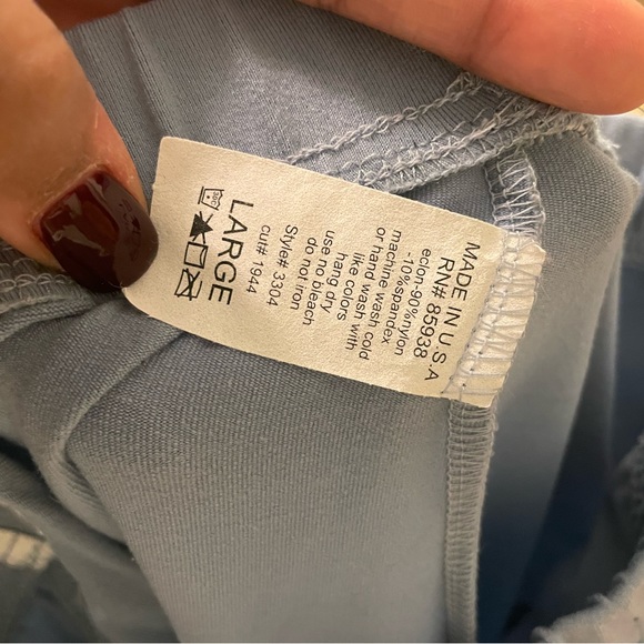 KOS USA Boot cut legging workout pants w/ track stripes - Picture 7 of 8